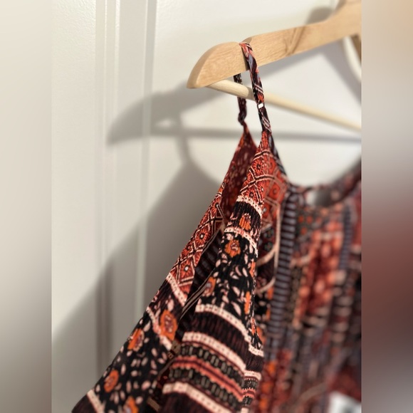 American Eagle printed cold shoulder dress - Picture 3 of 6